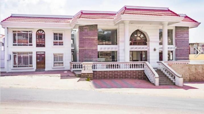 The Majestic Crown Ooty Exterior foto